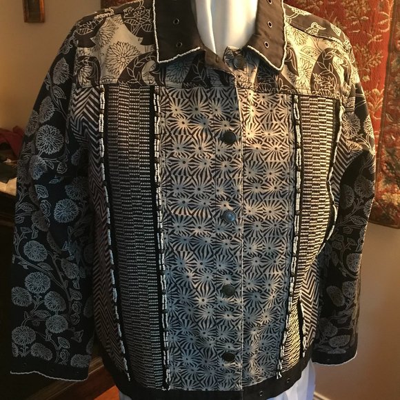 TIO:   BLACKJ ACKET SIZE XL - Picture 1 of 1